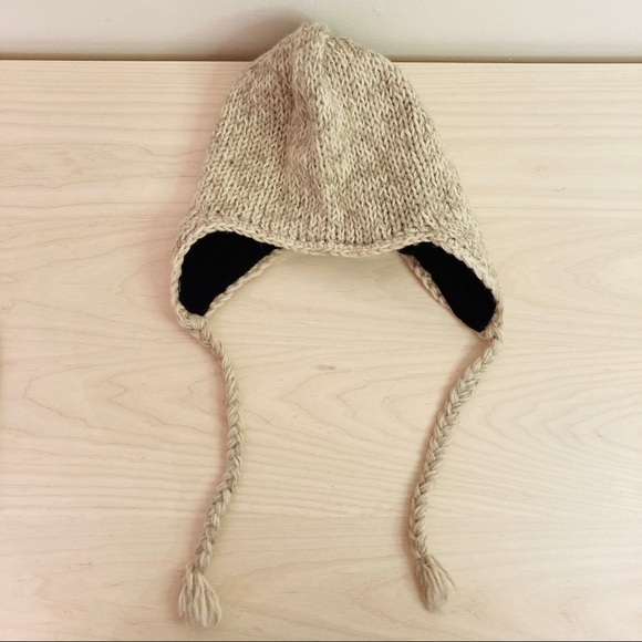 100% Wool Ivory Beige Beanie Hat - Picture 4 of 4